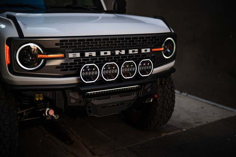 DV8 Offroad Elite Series 20in Dual Row Light Bar w/ Accent Light